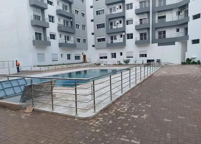 Apartment With Pool Near Mohammadia Downtown