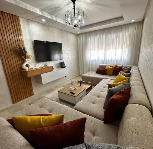Apartment With Pool Near Mohammadia Downtown