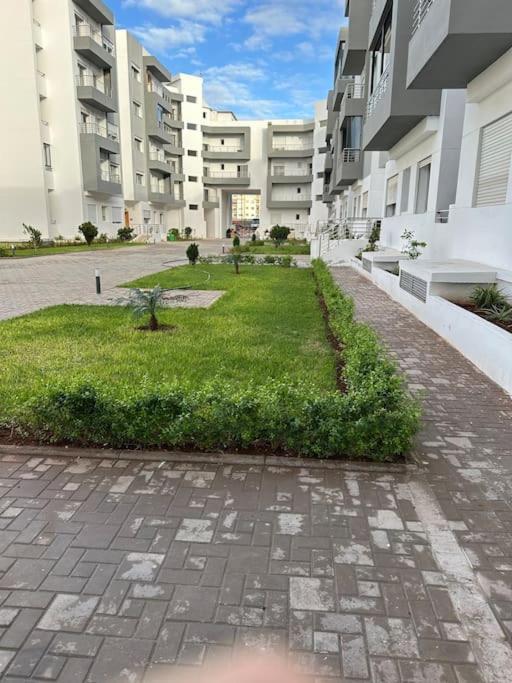 Apartment With Pool Near Mohammadia Downtown